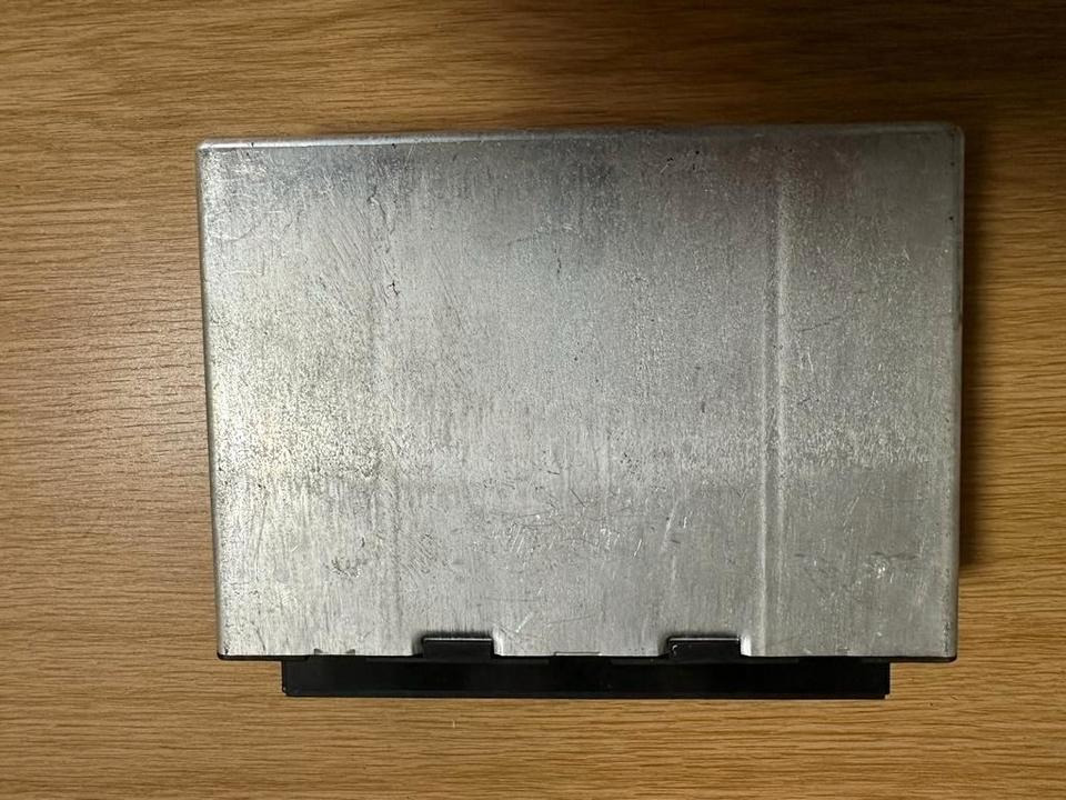 MAN SIEMENS VDO ELEKTRONIK FFR Steuergerät 81.25805.7055 - Unidad de control para Camión: foto 4 MAN SIEMENS VDO ELEKTRONIK FFR Steuergerät 81.25805.7055 - Unidad de control para Camión: foto 4