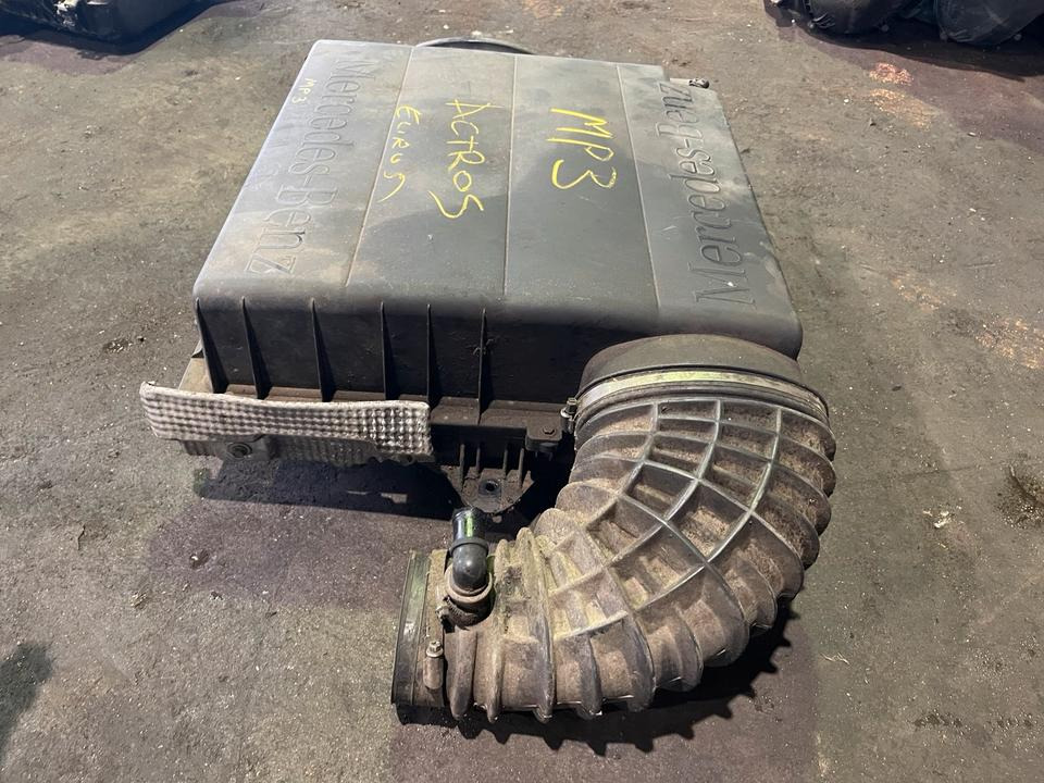 MERCEDES ACTROS MP3 Luftfilter Luftfilterkasten - Filtro de aire para Camión: foto 3 MERCEDES ACTROS MP3 Luftfilter Luftfilterkasten - Filtro de aire para Camión: foto 3