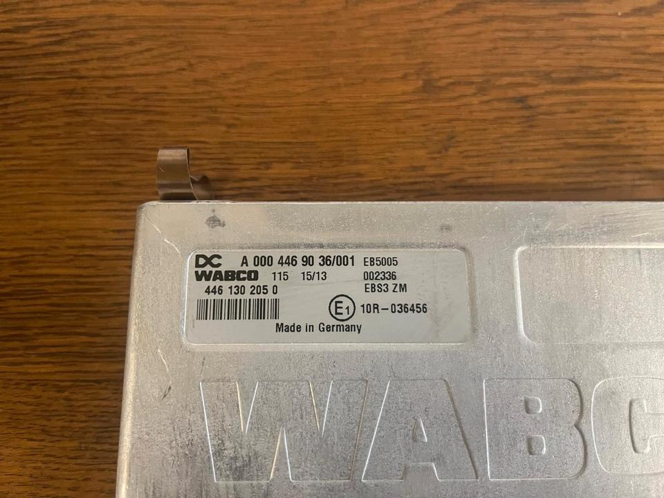 Mercedes Actros MP 4 WABCO EBS Steuergerät A0004469036 - Unidad de control para Camión: foto 2 Mercedes Actros MP 4 WABCO EBS Steuergerät A0004469036 - Unidad de control para Camión: foto 2