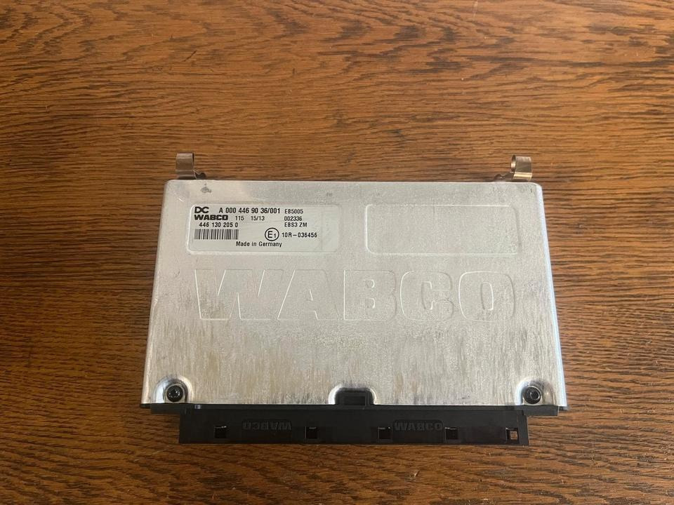 Mercedes Actros MP 4 WABCO EBS Steuergerät A0004469036 - Unidad de control para Camión: foto 3 Mercedes Actros MP 4 WABCO EBS Steuergerät A0004469036 - Unidad de control para Camión: foto 3