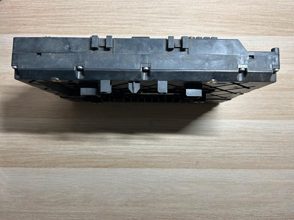 Mercedes Actros MP4 Continental Sicherungskasten A0014466158 - Fusible para Camión: foto 4 Mercedes Actros MP4 Continental Sicherungskasten A0014466158 - Fusible para Camión: foto 4