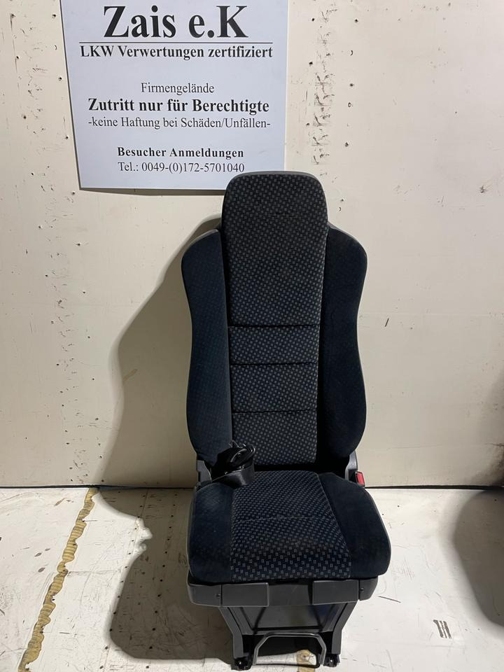 Mercedes Atego 3 Beifahrersitz - Asiento para Camión: foto 1 Mercedes Atego 3 Beifahrersitz - Asiento para Camión: foto 1