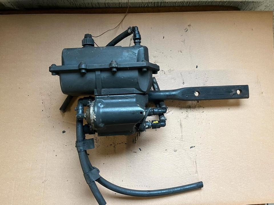 Mercedes-Benz Actros Atego EU4 EU5 AdBlue Pumpe A0001400478 - Bomba de combustible para Camión: foto 1 Mercedes-Benz Actros Atego EU4 EU5 AdBlue Pumpe A0001400478 - Bomba de combustible para Camión: foto 1