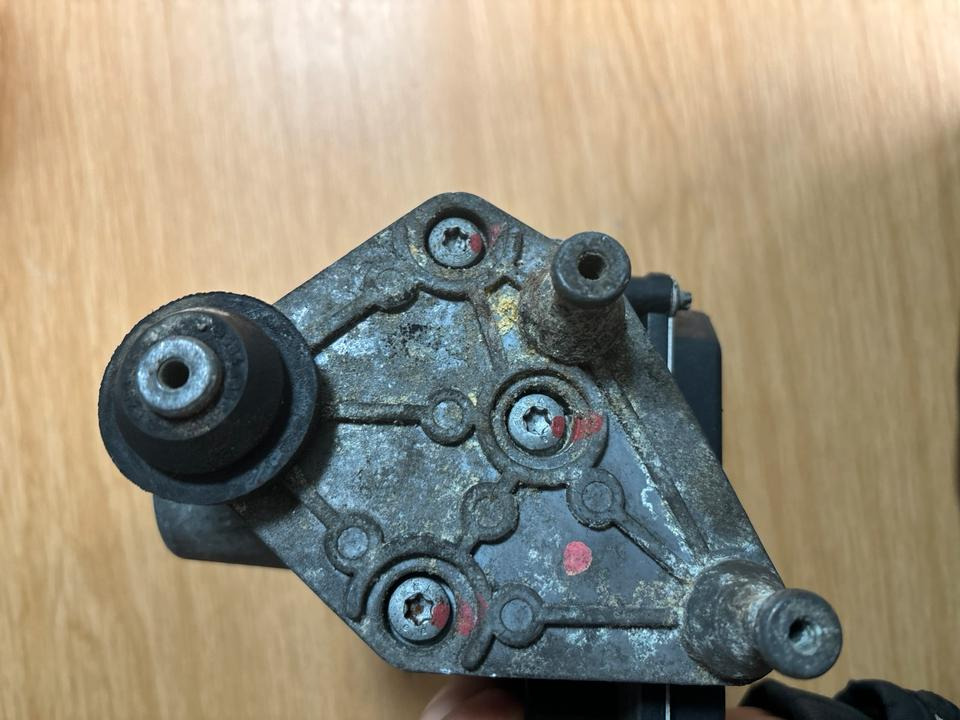 Mercedes Sprinter Hydraulikblock ABS Pumpe 0014464189 - Hidráulica para Camión: foto 3 Mercedes Sprinter Hydraulikblock ABS Pumpe 0014464189 - Hidráulica para Camión: foto 3