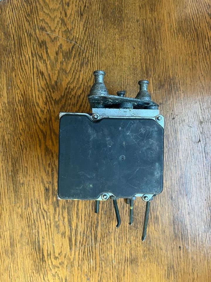 Mercedes Sprinter Hydraulikblock ABS Pumpe A0074314612 - Hidráulica para Camión: foto 5 Mercedes Sprinter Hydraulikblock ABS Pumpe A0074314612 - Hidráulica para Camión: foto 5