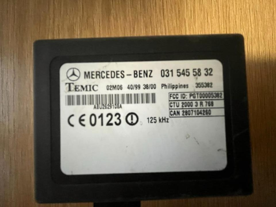 Mercedes W638 Vito Sprinter Steuergerät Wegfahrsperre 0315455832 - Unidad de control para Camión: foto 2 Mercedes W638 Vito Sprinter Steuergerät Wegfahrsperre 0315455832 - Unidad de control para Camión: foto 2