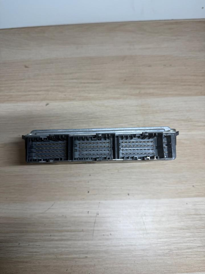 SCANIA COO E30 Steuergerät 1856018 - Unidad de control para Camión: foto 4 SCANIA COO E30 Steuergerät 1856018 - Unidad de control para Camión: foto 4