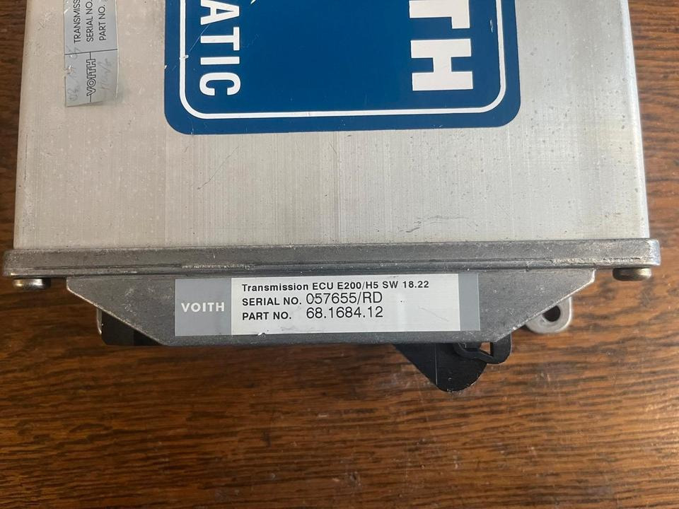 VOITH Automatik Getriebe Steuergerät A0014469710 - Unidad de control para Camión: foto 5 VOITH Automatik Getriebe Steuergerät A0014469710 - Unidad de control para Camión: foto 5