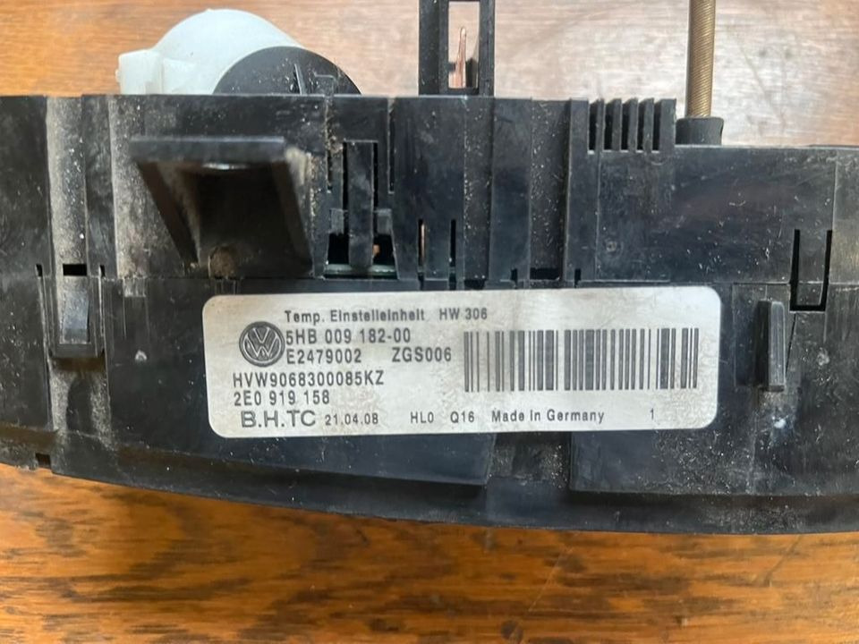 VW Crafter Klimabedienteil Klima Heizung 5HB009182 - Calefacción/ Ventilación para Camión: foto 2 VW Crafter Klimabedienteil Klima Heizung 5HB009182 - Calefacción/ Ventilación para Camión: foto 2