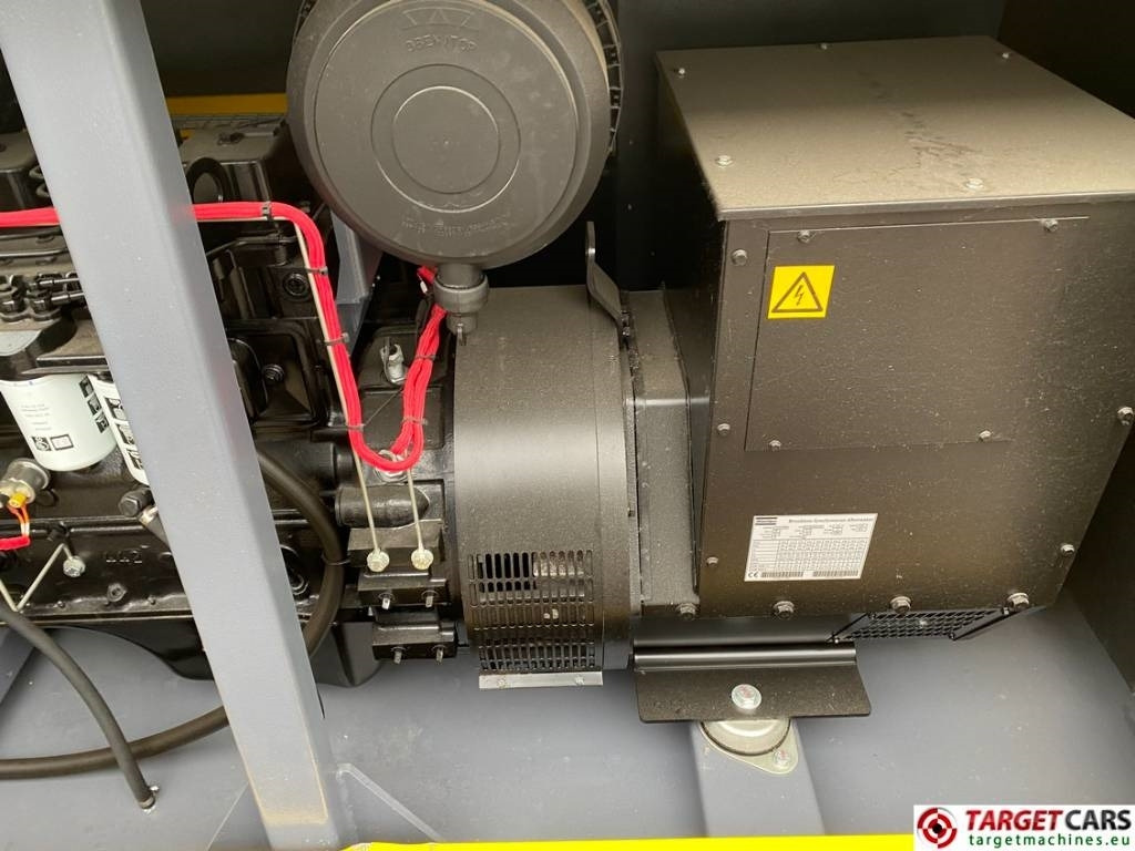 Leasing de Atlas Copco QES100 Diesel 100KVA Generator 400/230V Unused  Atlas Copco QES100 Diesel 100KVA Generator 400/230V Unused: foto 39