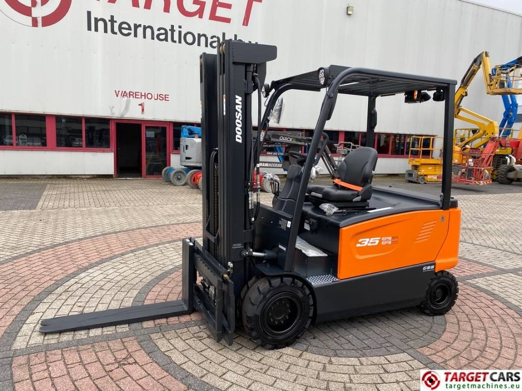 Doosan B35X-7 Plus Electric Forklift 3.5T Triplex-482cm - Carretilla elevadora eléctrica: foto 1 Doosan B35X-7 Plus Electric Forklift 3.5T Triplex-482cm - Carretilla elevadora eléctrica: foto 1