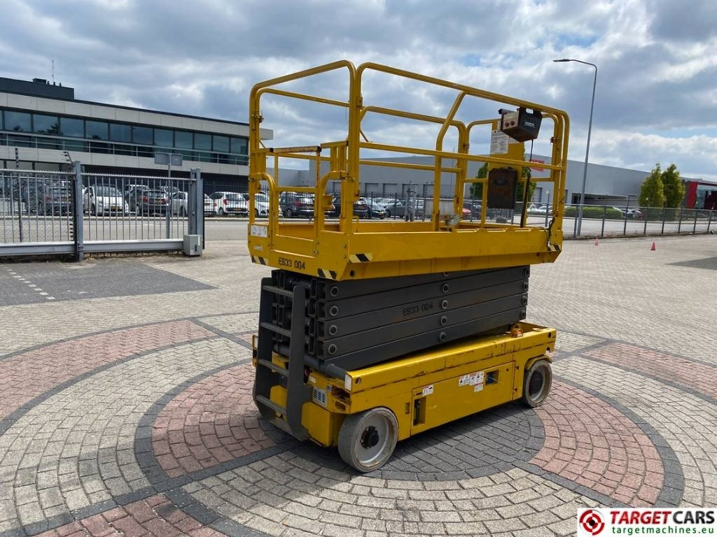 GMG 3346-ED Electric Scissor Work LIft 1200cm  - Plataforma de tijeras: foto 3 GMG 3346-ED Electric Scissor Work LIft 1200cm  - Plataforma de tijeras: foto 3