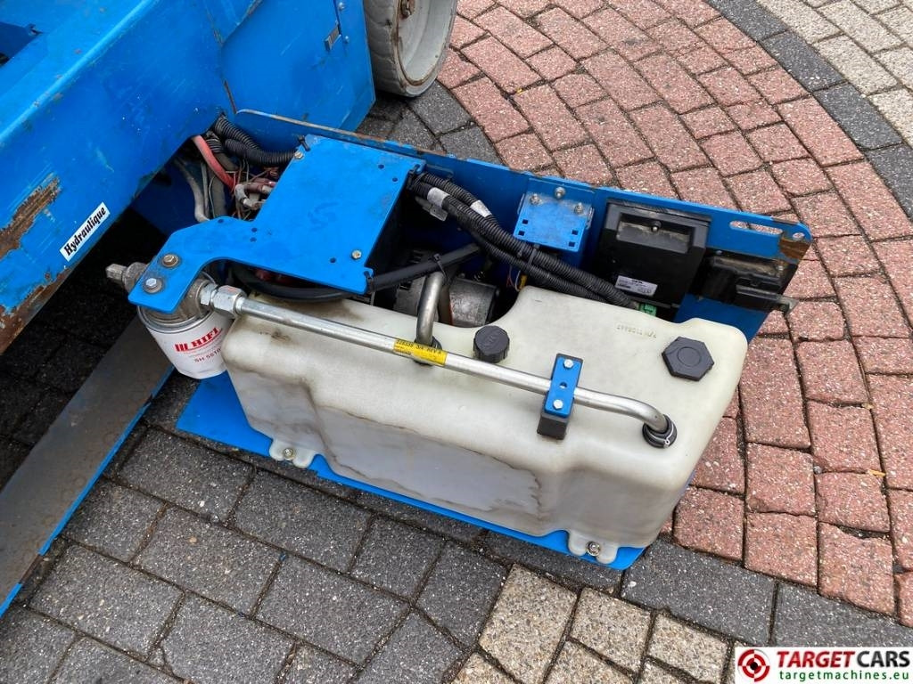 Plataforma de tijeras Genie GS-4047 Electric Scissor Work Lift 1389cm: foto 13 Plataforma de tijeras Genie GS-4047 Electric Scissor Work Lift 1389cm: foto 13