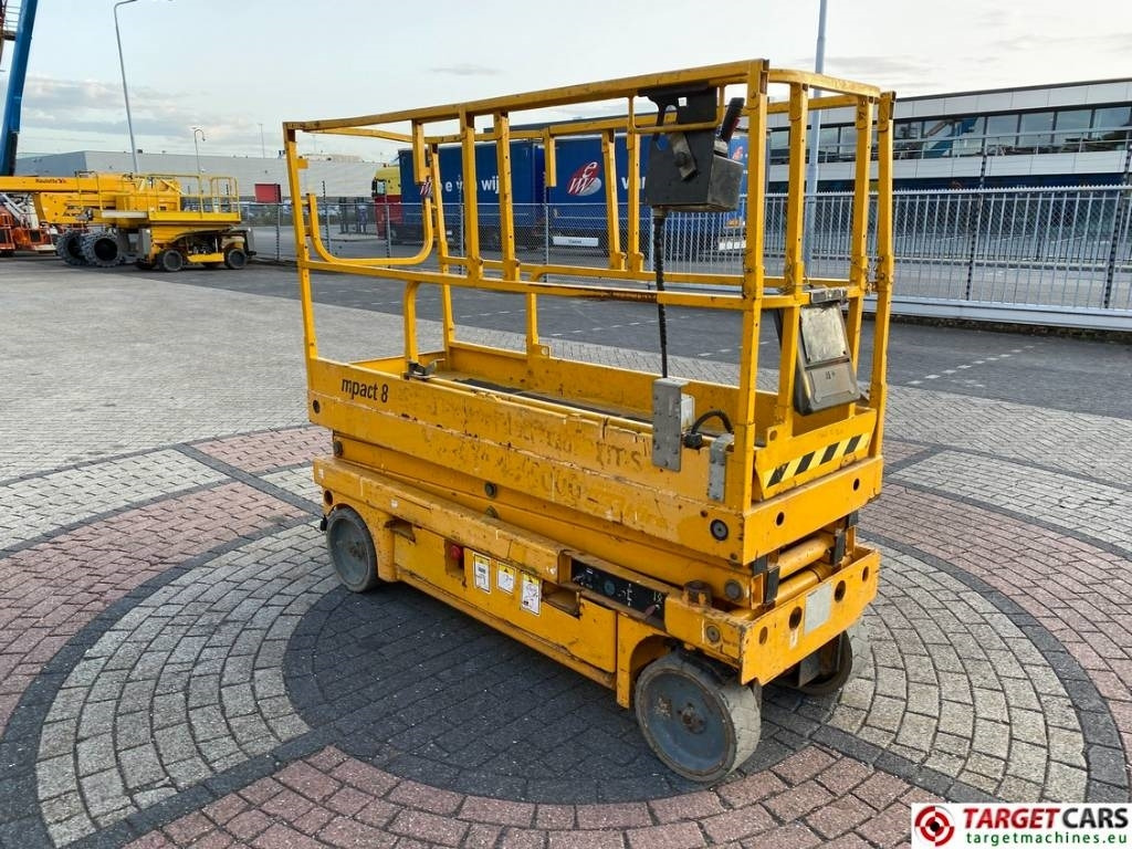 Haulotte Compact 8 Electric Scissor Work Lift 818cm - Plataforma de tijeras: foto 2 Haulotte Compact 8 Electric Scissor Work Lift 818cm - Plataforma de tijeras: foto 2