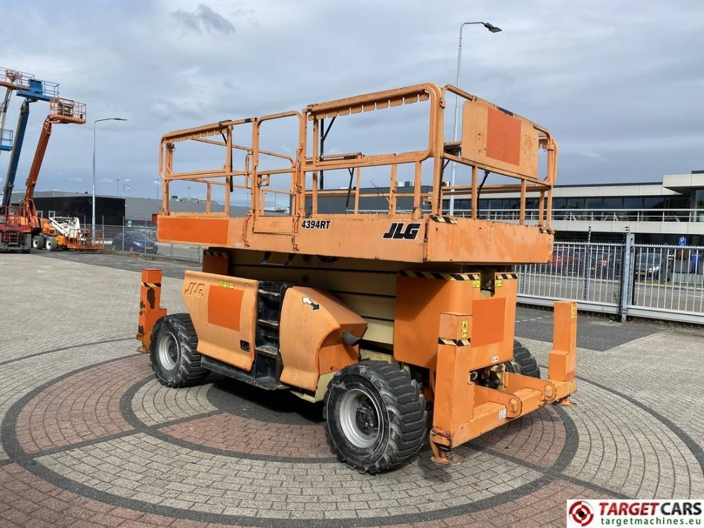 JLG 4394RT Diesel 4x4 Scissor Work Lift 1511cm - Plataforma de tijeras: foto 2 JLG 4394RT Diesel 4x4 Scissor Work Lift 1511cm - Plataforma de tijeras: foto 2
