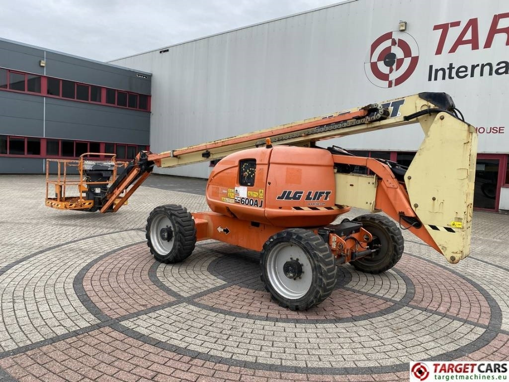 JLG 600AJ Articulated 4x4 Diesel Boom Work Lift 2047cm - Plataforma articulada: foto 4 JLG 600AJ Articulated 4x4 Diesel Boom Work Lift 2047cm - Plataforma articulada: foto 4