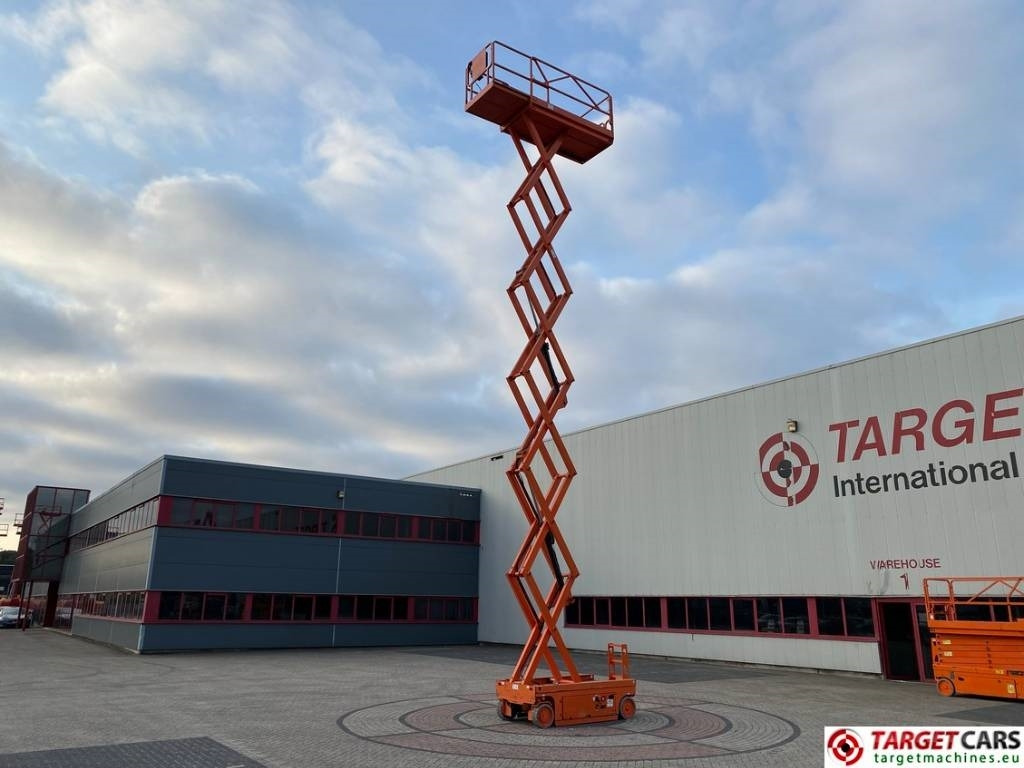 Plataforma de tijeras PB Lifttechnik S140-12EC Electric Scissor Work Lift 1380cm: foto 6