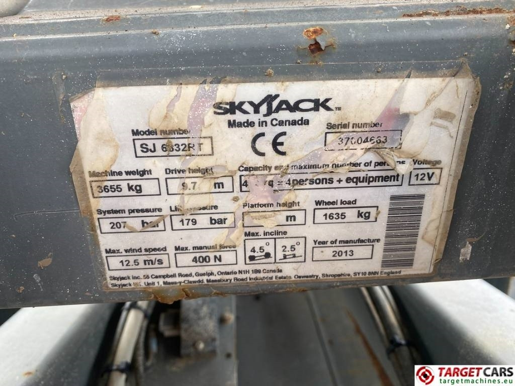 Plataforma de tijeras SkyJack SJ6832 RT Diesel 4x4 Scissor Work Lift 1180cm: foto 10