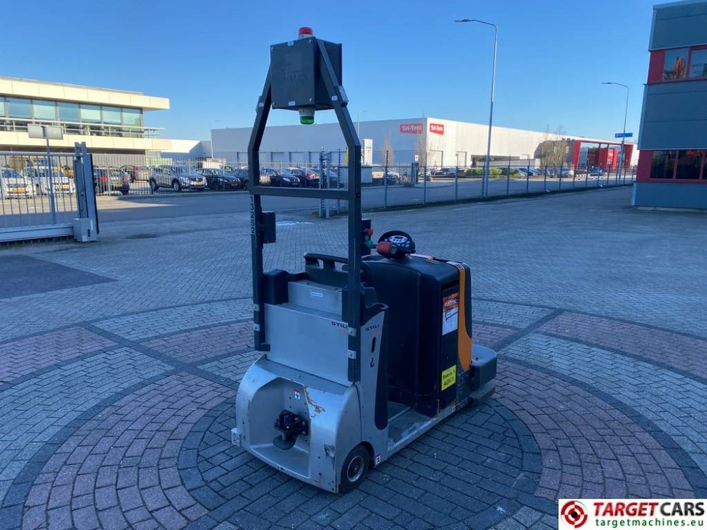 Still CX-T Electric TowTruck Tractor 24V 4000KG Capacity - Remolcadora: foto 4 Still CX-T Electric TowTruck Tractor 24V 4000KG Capacity - Remolcadora: foto 4