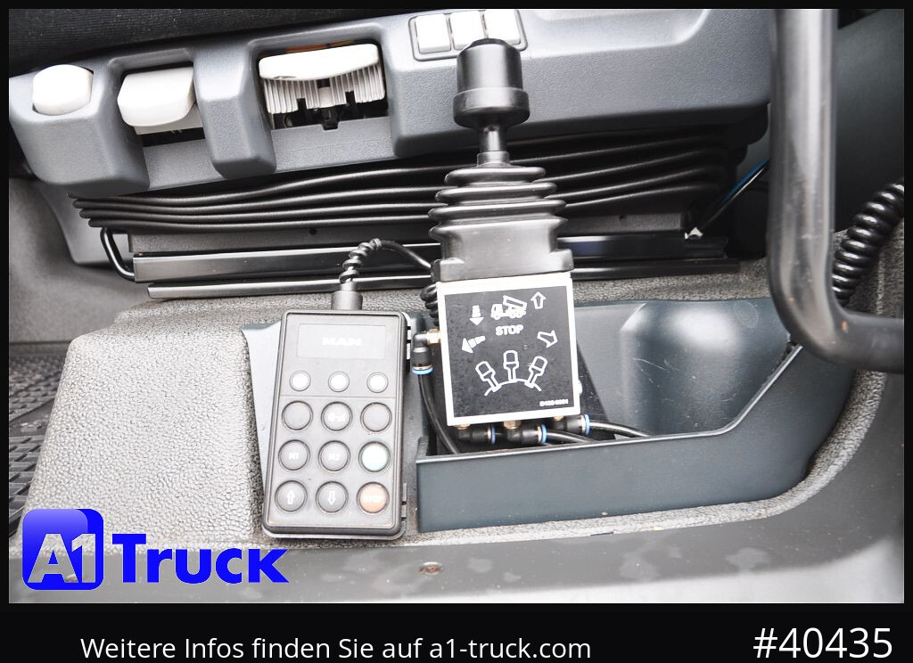 MAN TGX 18,440 XLX Intarder, Hydraulik, Navi ACC - Cabeza tractora: foto 3 MAN TGX 18,440 XLX Intarder, Hydraulik, Navi ACC - Cabeza tractora: foto 3