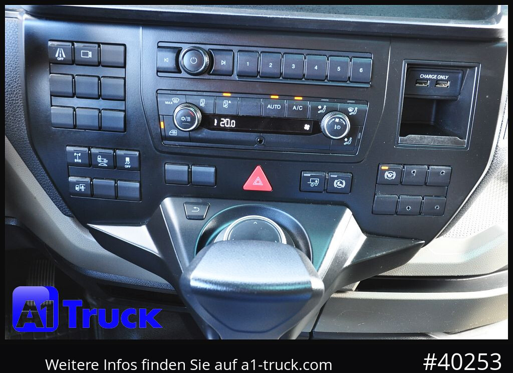 MAN TGX 18.470 GM Hydraulik, Intarder Navi Standklima, - Cabeza tractora: foto 3 MAN TGX 18.470 GM Hydraulik, Intarder Navi Standklima, - Cabeza tractora: foto 3