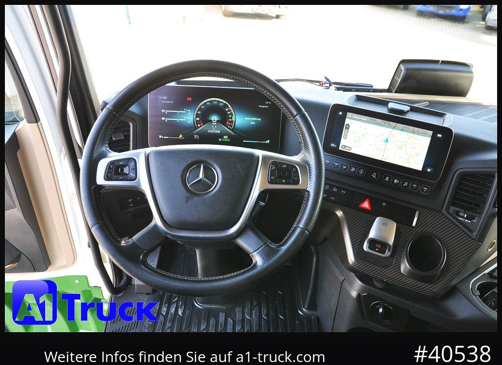 MERCEDES-BENZ 4158 BL 8x4, neues Model, guter Zustand - Cabeza tractora: foto 3 MERCEDES-BENZ 4158 BL 8x4, neues Model, guter Zustand - Cabeza tractora: foto 3