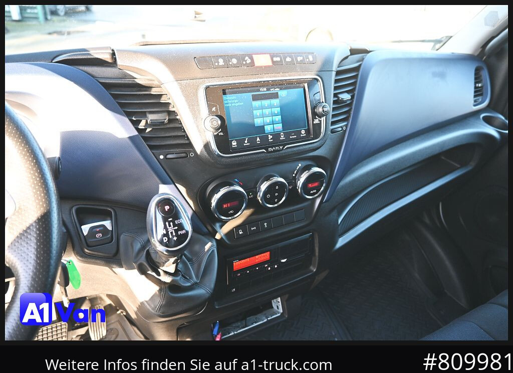 IVECO Daily 72C18 A8V Pritsche/Plane, Tempomat, AHK, Klima - Caja abierta furgoneta: foto 4 IVECO Daily 72C18 A8V Pritsche/Plane, Tempomat, AHK, Klima - Caja abierta furgoneta: foto 4