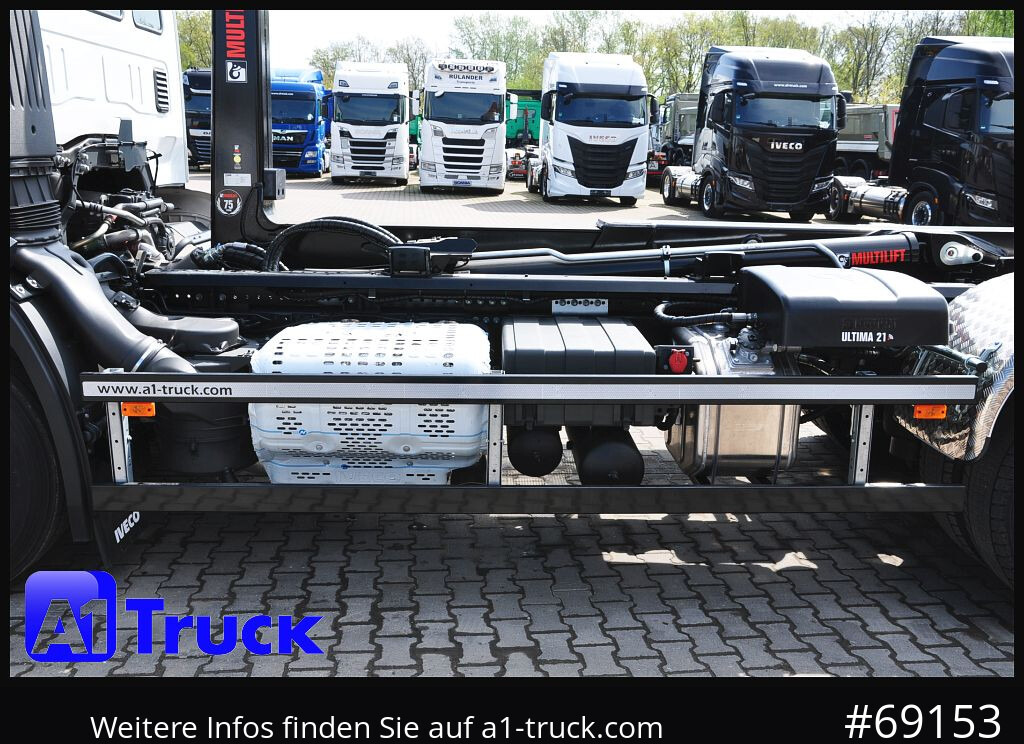IVECO X-Way AD 420 Hiab 21S59 Lenk- Liftachse, - Camión multibasculante: foto 3 IVECO X-Way AD 420 Hiab 21S59 Lenk- Liftachse, - Camión multibasculante: foto 3