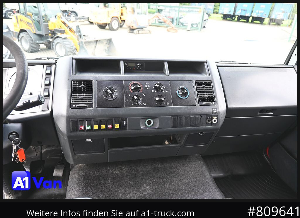 MAN MAN LE 8.180 Pritsche Doka, Automatik, AHK, 6-Sitzer - Caja abierta furgoneta: foto 5 MAN MAN LE 8.180 Pritsche Doka, Automatik, AHK, 6-Sitzer - Caja abierta furgoneta: foto 5