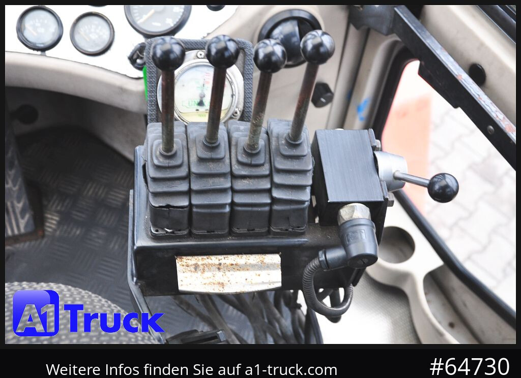 SVETRUCK Kalmar Svetruck 1260-30 Zinkenverstellung - Carretilla elevadora diésel: foto 5 SVETRUCK Kalmar Svetruck 1260-30 Zinkenverstellung - Carretilla elevadora diésel: foto 5