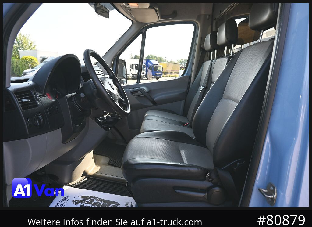 VOLKSWAGEN Crafter 35 L1H2, AHK, Standheizung, Werkstatteinrichtung - Furgón: foto 5 VOLKSWAGEN Crafter 35 L1H2, AHK, Standheizung, Werkstatteinrichtung - Furgón: foto 5