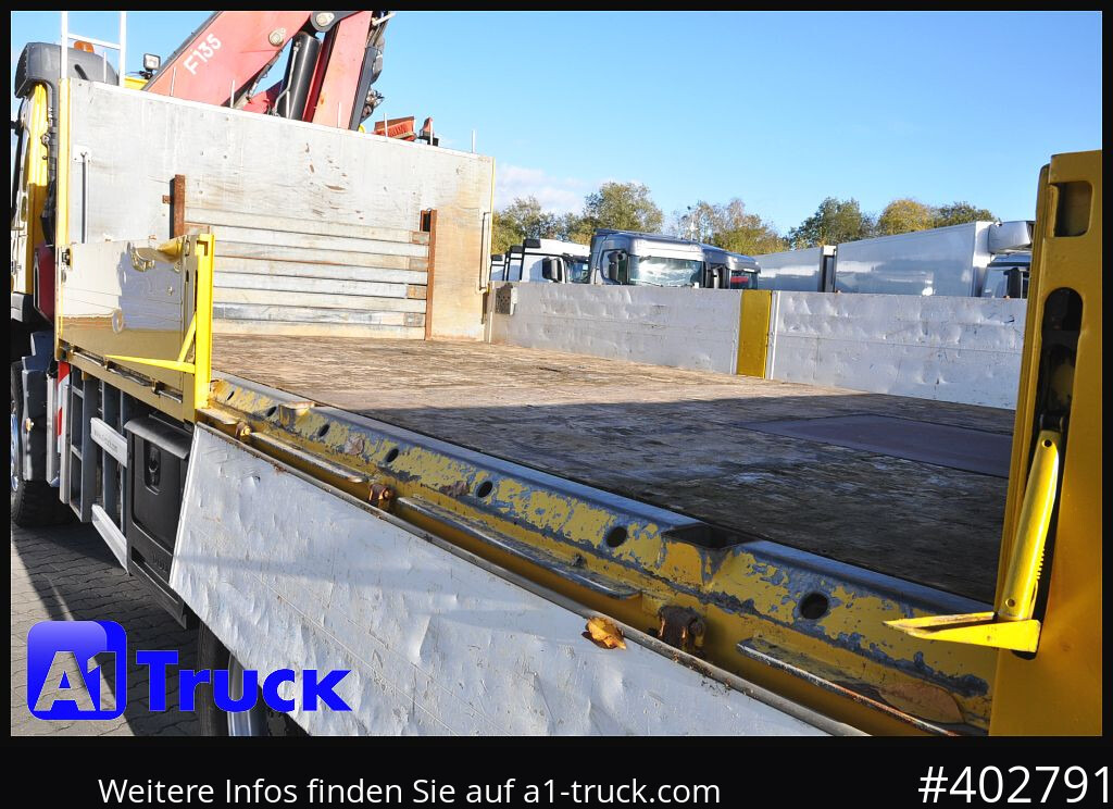 VOLVO FMX 330 Singel Tire 4x4 Blatt/Blatt Fassi F 135 - Camión caja abierta, Camión grúa: foto 2 VOLVO FMX 330 Singel Tire 4x4 Blatt/Blatt Fassi F 135 - Camión caja abierta, Camión grúa: foto 2