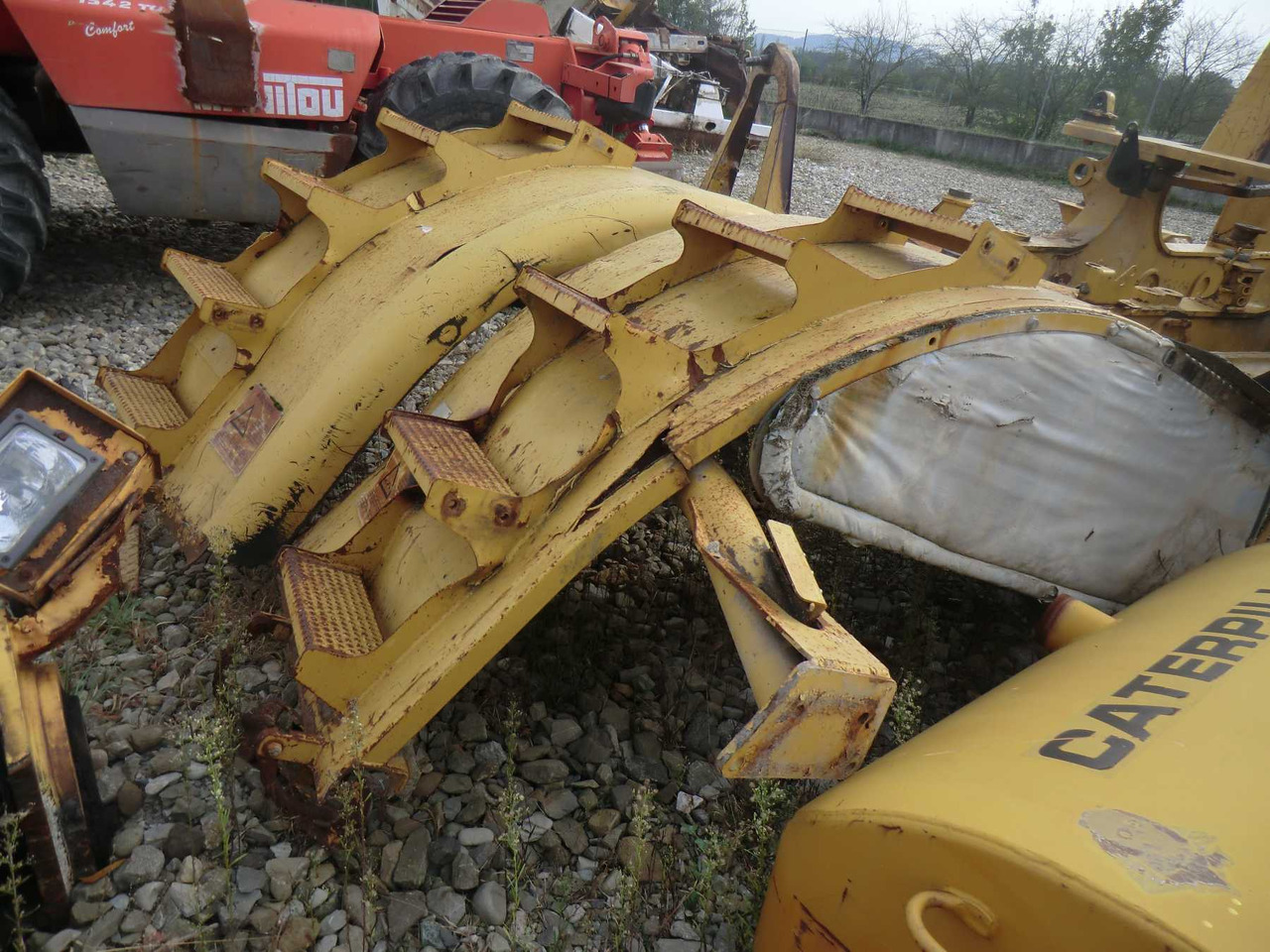 Caterpillar 735 Parafango anteriore destro e sinistro. - Guardabarros para Maquinaria de construcción: foto 5 Caterpillar 735 Parafango anteriore destro e sinistro. - Guardabarros para Maquinaria de construcción: foto 5