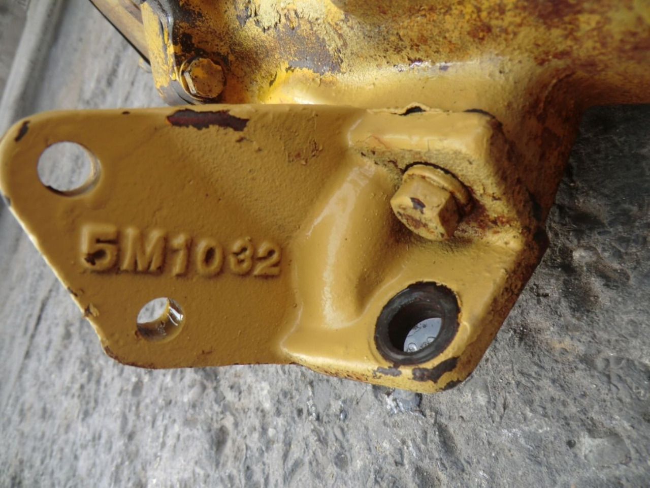 Caterpillar D333 POMPA INIEZIONE - Bomba de combustible para Maquinaria de construcción: foto 3 Caterpillar D333 POMPA INIEZIONE - Bomba de combustible para Maquinaria de construcción: foto 3