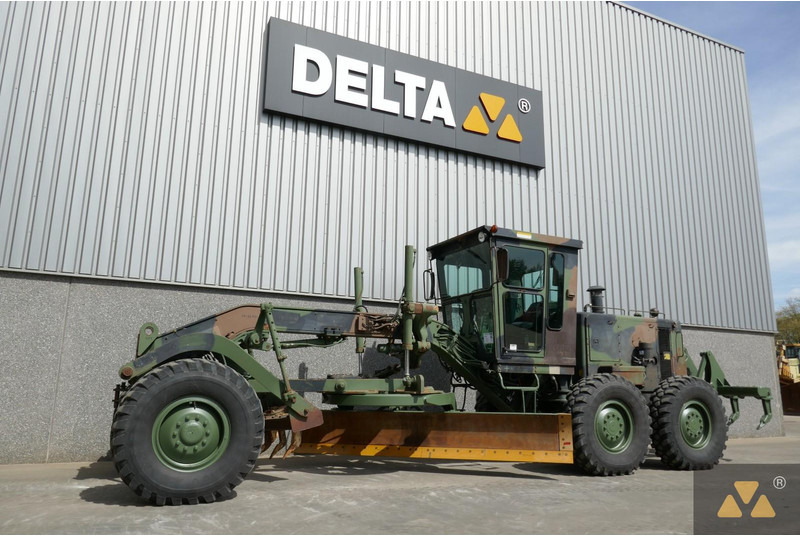 Caterpillar 130G Ex-army - Grader: foto 4 Caterpillar 130G Ex-army - Grader: foto 4