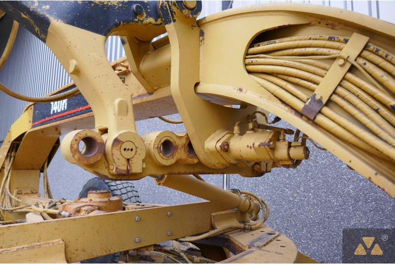 Grader Caterpillar 140H: foto 12