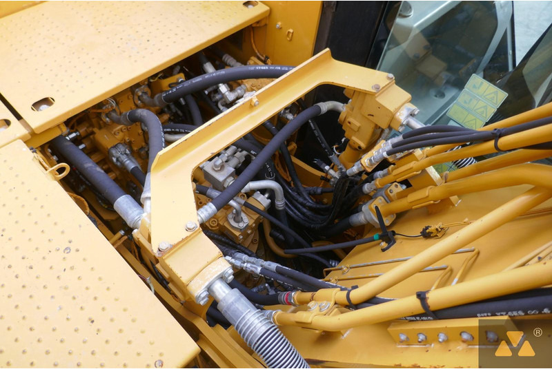 Excavadora de cadenas Caterpillar 320EL: foto 18 Excavadora de cadenas Caterpillar 320EL: foto 18