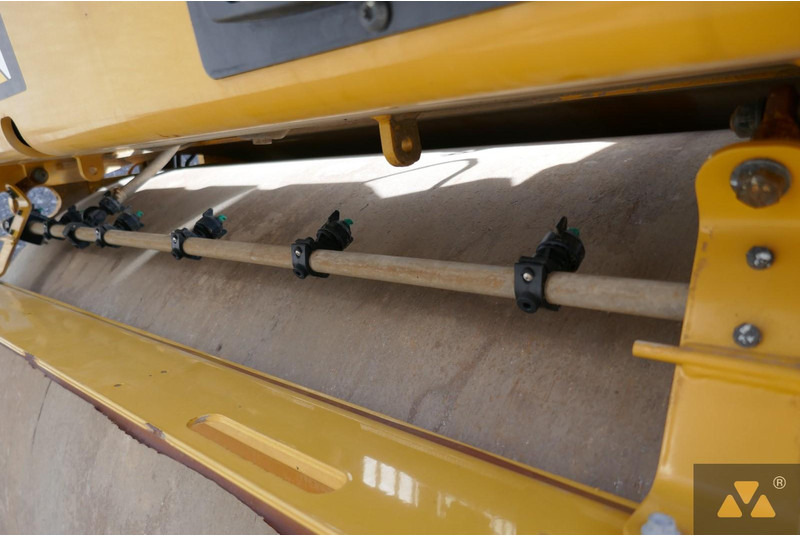 Rodillo Caterpillar CB10: foto 14 Rodillo Caterpillar CB10: foto 14