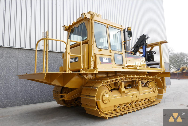 Caterpillar D6E Welding Tractor - Maquinaria de construcción: foto 5 Caterpillar D6E Welding Tractor - Maquinaria de construcción: foto 5