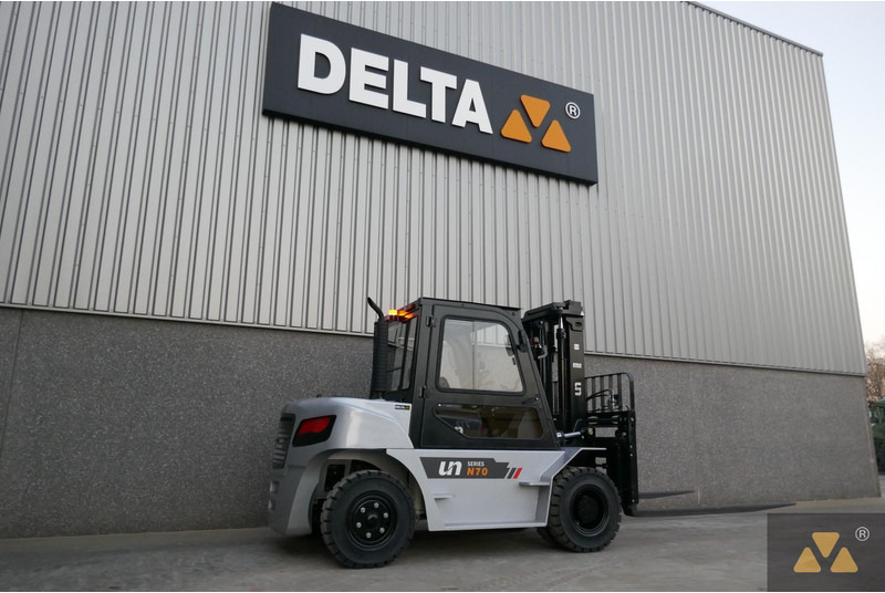 Maquinaria de construcción nuevo Un FD70T-NJB3: foto 6