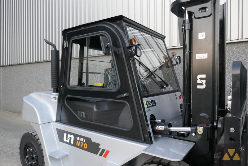 Maquinaria de construcción nuevo Un FD70T-NJB3: foto 12