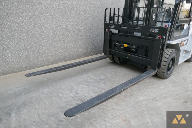 Maquinaria de construcción nuevo Un FD70T-NJB3: foto 15