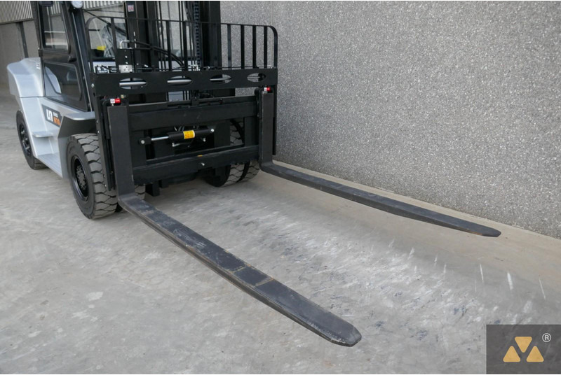 Maquinaria de construcción nuevo Un FD70T-NJB3: foto 16