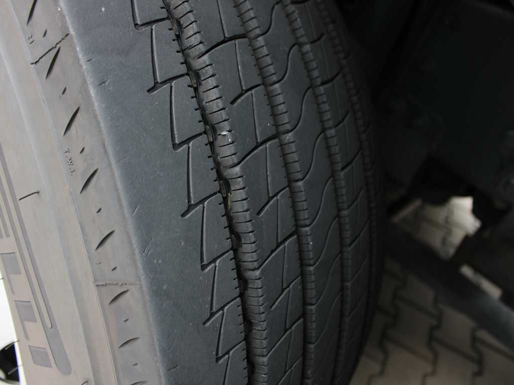 Cabeza tractora Ford F-MAX 500, EURO 6, LOWDECK, INDEPENDENT AIR CONDITIONING, NAVIGATION: foto 19 Cabeza tractora Ford F-MAX 500, EURO 6, LOWDECK, INDEPENDENT AIR CONDITIONING, NAVIGATION: foto 19