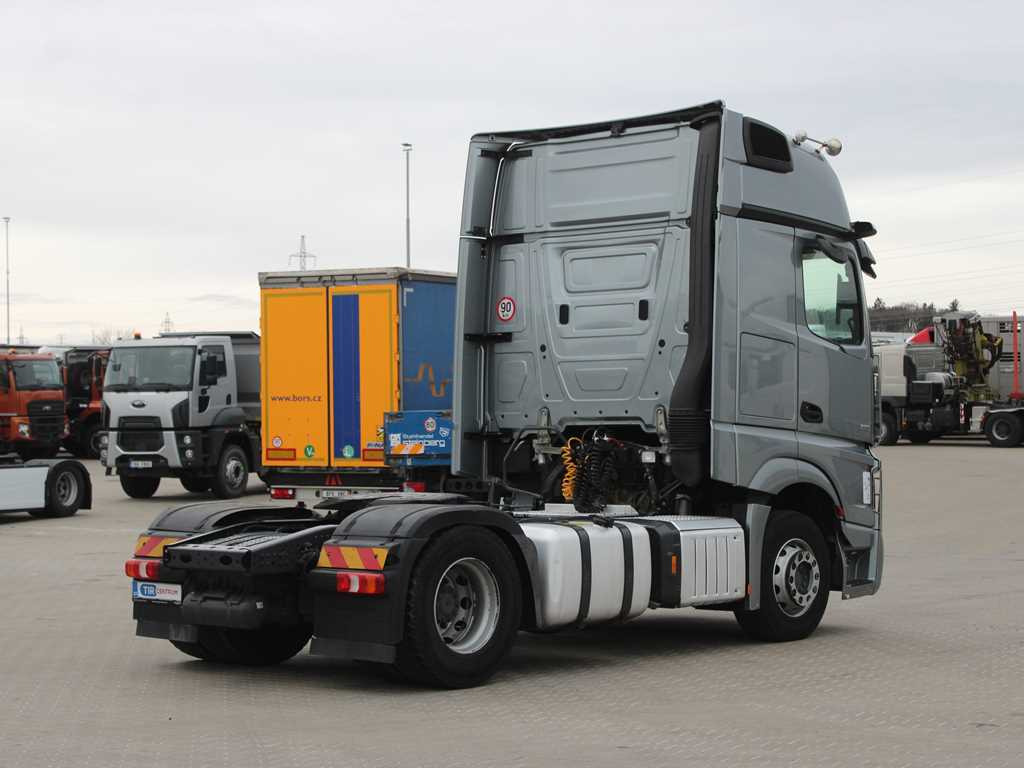 Mercedes-Benz Actros 1851, EURO 6, NAVIGATION - Cabeza tractora: foto 4 Mercedes-Benz Actros 1851, EURO 6, NAVIGATION - Cabeza tractora: foto 4