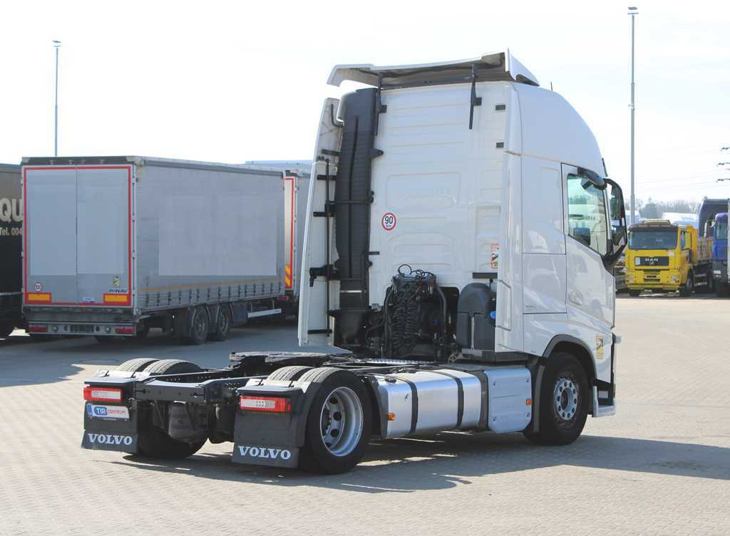 Volvo FH 460 XL, EURO 6, LOWDECK, VEB +, I-PARK COOL - Cabeza tractora: foto 4 Volvo FH 460 XL, EURO 6, LOWDECK, VEB +, I-PARK COOL - Cabeza tractora: foto 4
