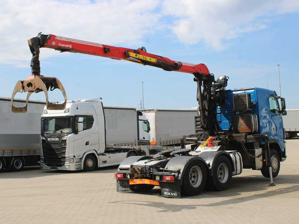 Volvo FHL 3C, EURO 5EEV, 6X4, CRANAB TZ12.2 HYDRAULIC ARM - Cabeza tractora: foto 3 Volvo FHL 3C, EURO 5EEV, 6X4, CRANAB TZ12.2 HYDRAULIC ARM - Cabeza tractora: foto 3