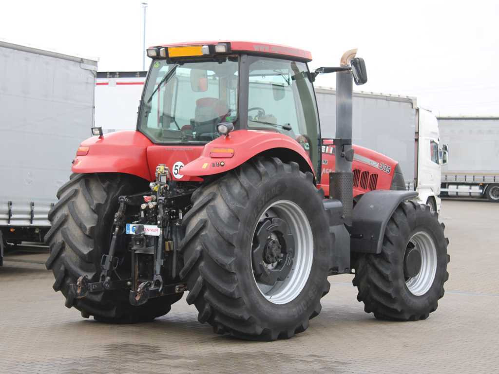 Case 335 - Tractor: foto 2 Case 335 - Tractor: foto 2