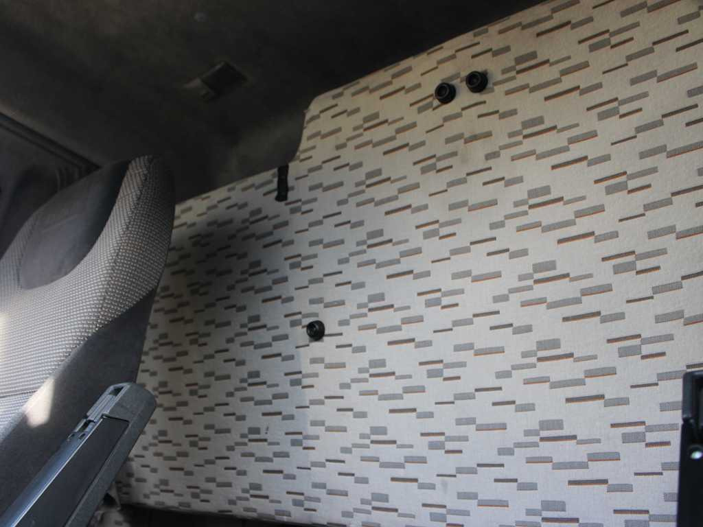 Camión lona DAF LF 250 FA, EURO 6, HYDRAULIC FRONT: foto 15