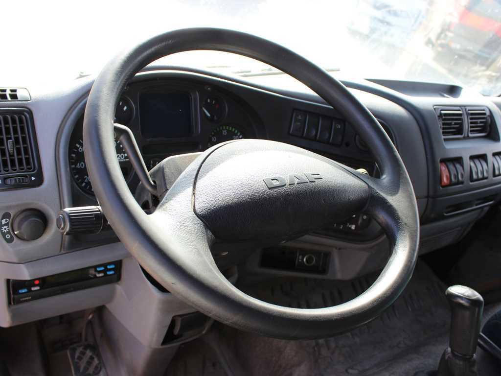 Camión caja abierta DAF LF 45.180, SLEEPING BODY, EURO 3, TIRES 80%: foto 14 Camión caja abierta DAF LF 45.180, SLEEPING BODY, EURO 3, TIRES 80%: foto 14